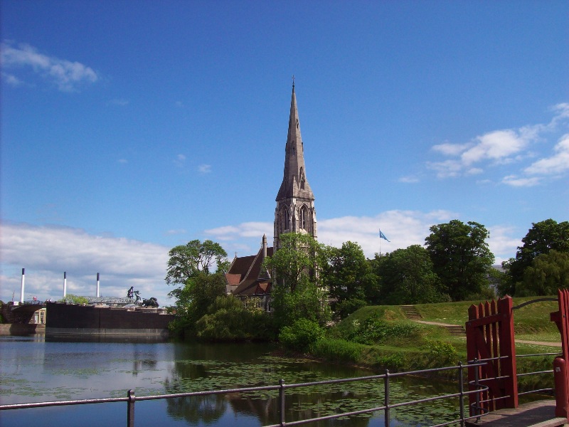 kyrka
